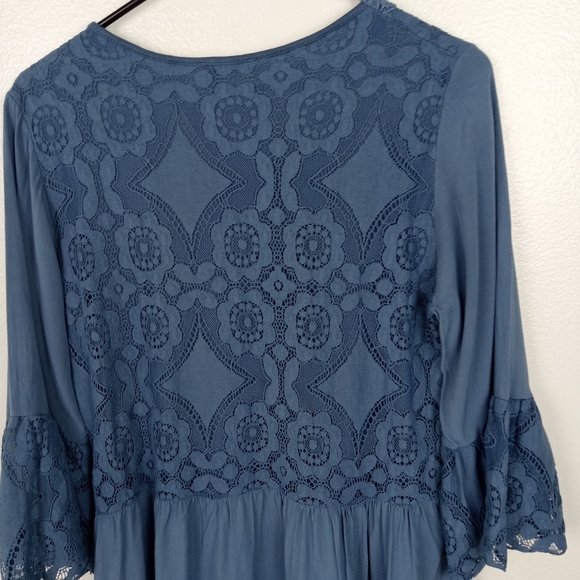New Collection Dress Blue Bell Sleeves Short Lace Detail Women's Small? - Picture 8 of 11